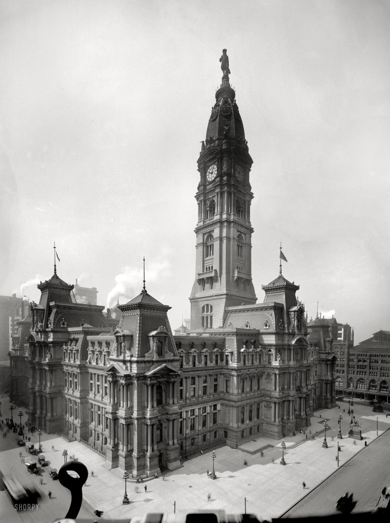 Looking At The Construction Of Philadelphia City Hall S Clock Tower