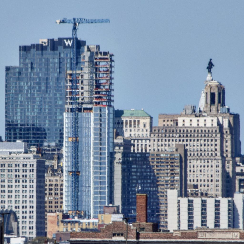 Girard Trust Building in the Philadelphia skyline. Photo by Thomas Koloski 