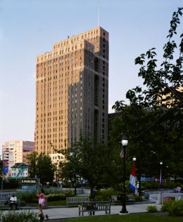 The Metropolitan, looking northeast, via the building's official website
