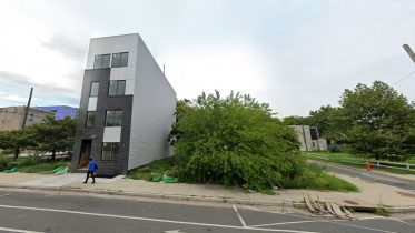 315 West Berks Street. Looking north. Credit: Google Maps