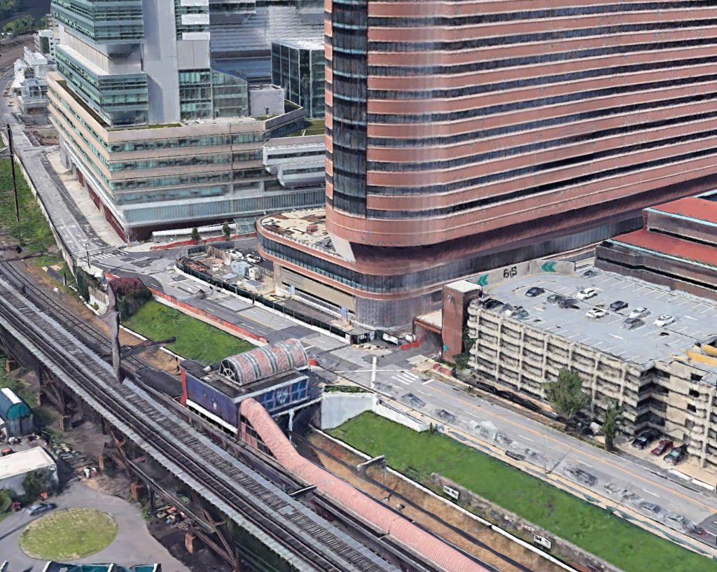 Aerial view of the Penn Medicine Pavilion pedestrian bridge site. Credit: Google Maps