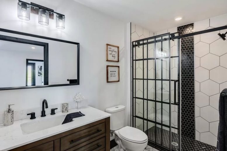 Construction Finishes at Ridge Pointe, 25Unit Rental Building at 1810