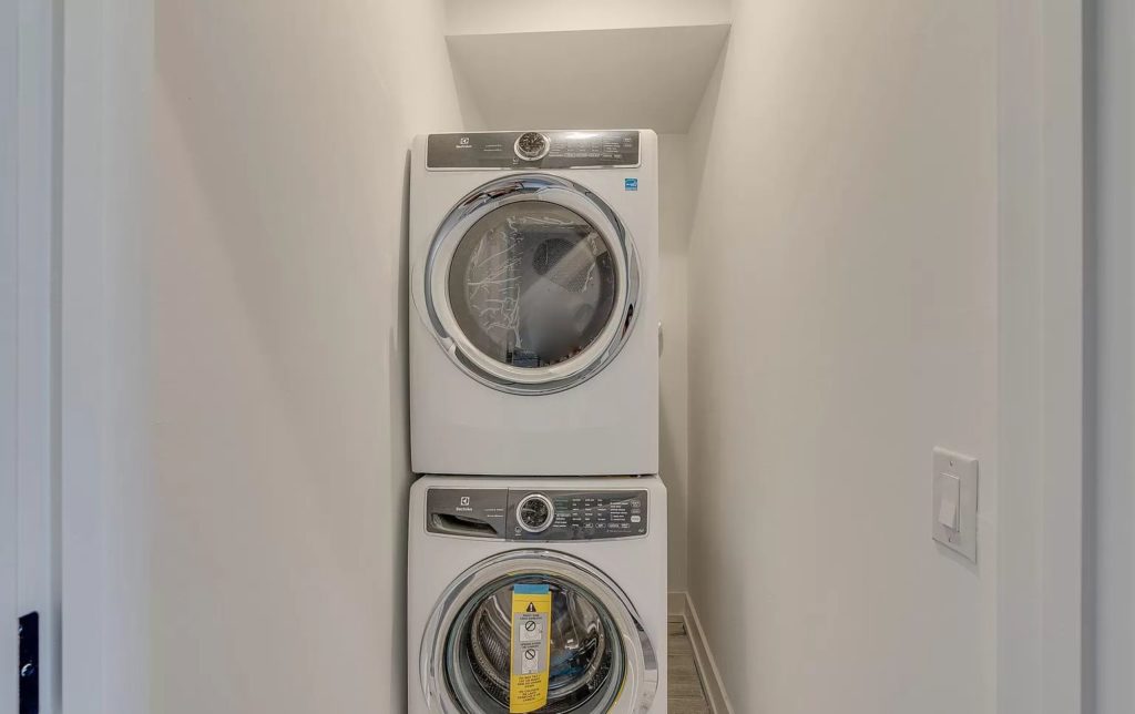 Washer and dryer at 539 West Berks Street via the development team