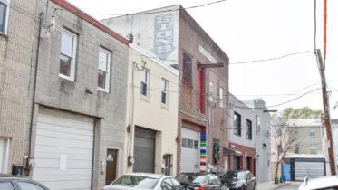 1222-24 Annin Street. Photo by Jamie Meller