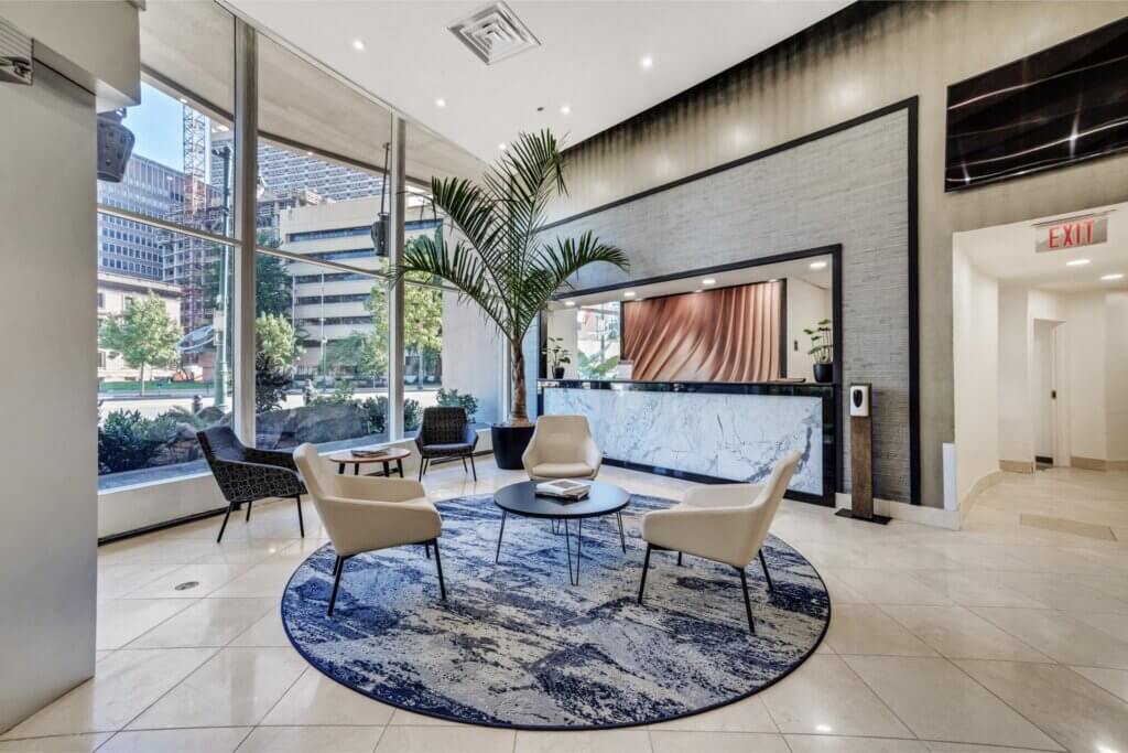 The Terrace on 18th at 1776 Benjamin Franklin Parkway. Lobby. Credit: Pearl Properties