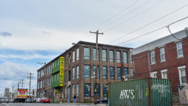 500-15 East Tioga Street. Photo by Jamie Meller. July 2022