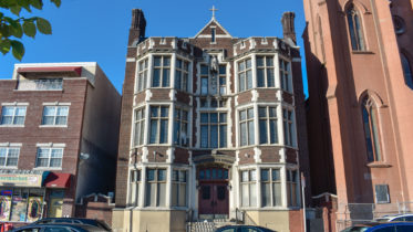 1135 Spring Garden Street. Photo by Jamie Meller