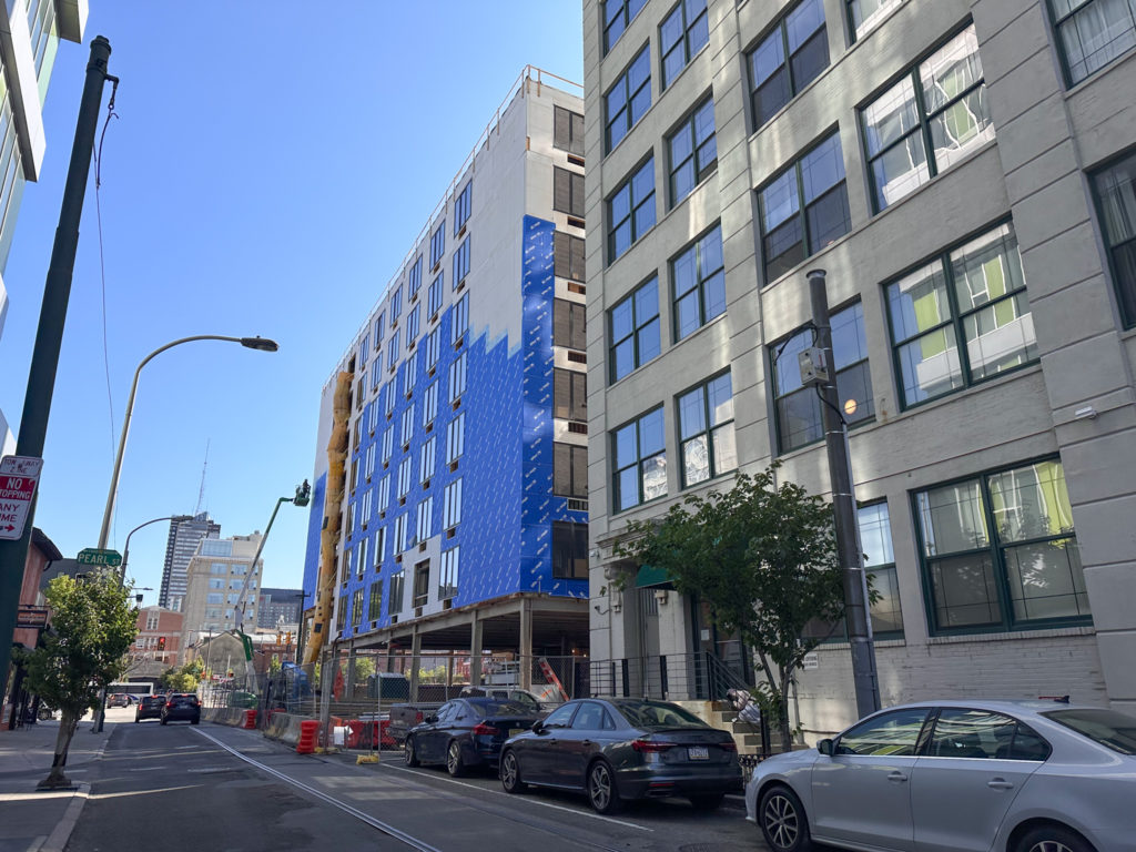 Construction Advances at Vine Street Apartments in Callowhill