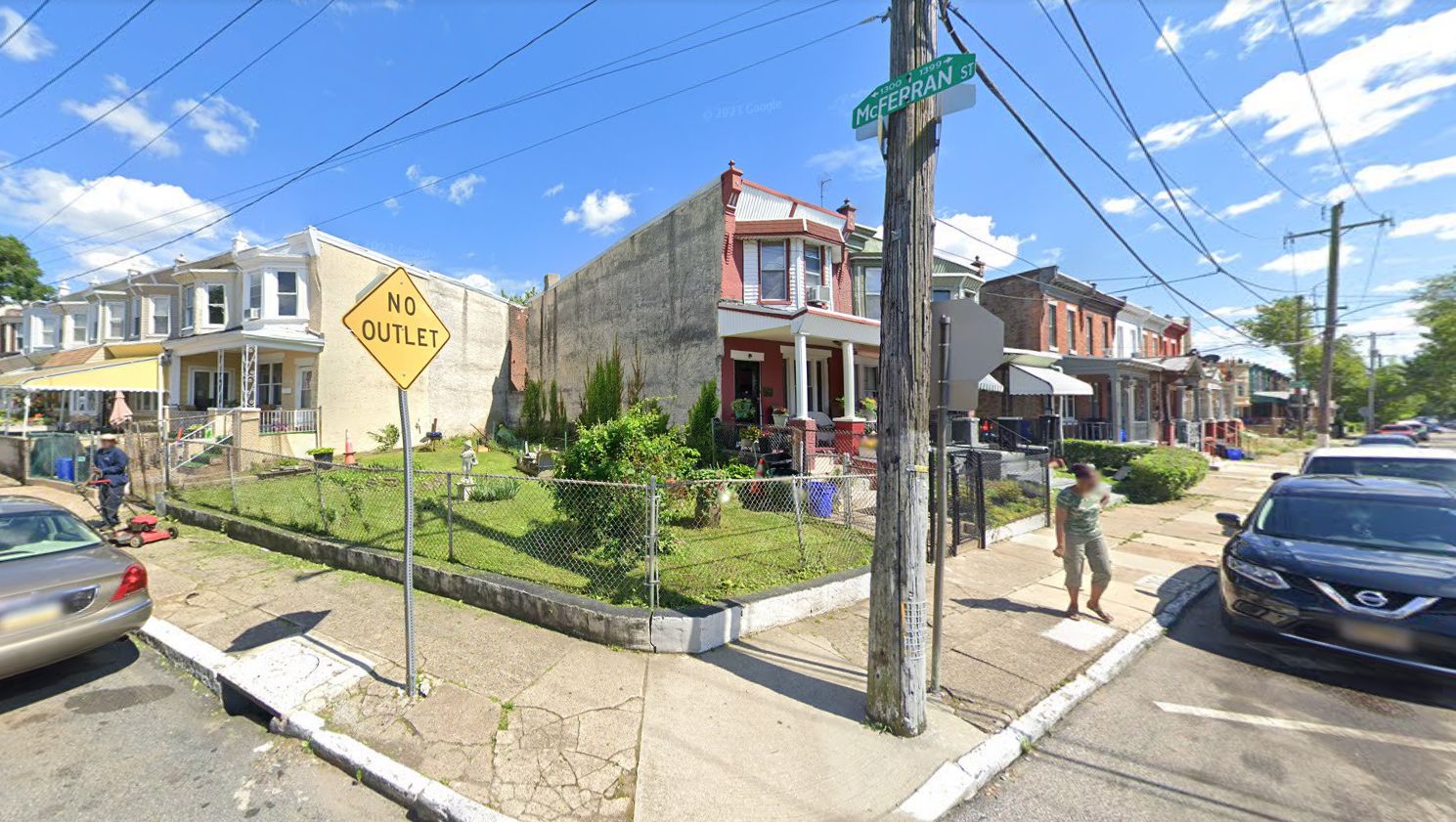 3929 North Park Avenue prior to redevelopment. Looking east. June 2019. Credit: Google Street View