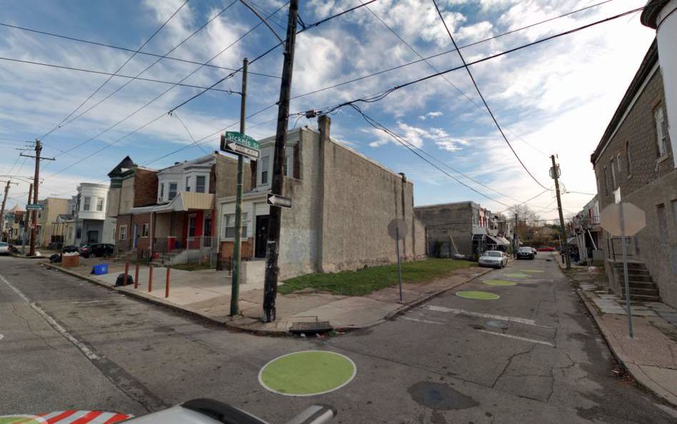 5436 West Girard Avenue. Site conditions prior to redevelopment. Looking southeast. Credit: Moto Designshop via the City of Philadelphia
