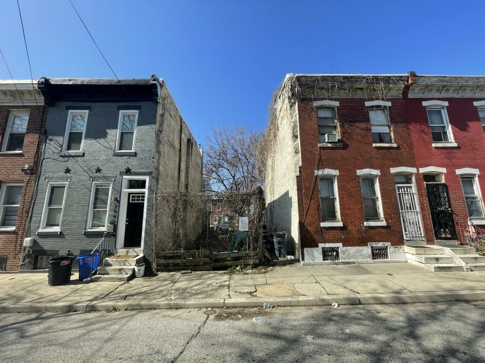 1444 North Etting Street. Site conditions prior to redevelopment. Looking west. Credit: Moto Designshop via the City of Philadelphia