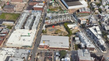 1625-35 North 5th Street. Site conditions prior to redevelopment. Looking north. Credit: Google Maps