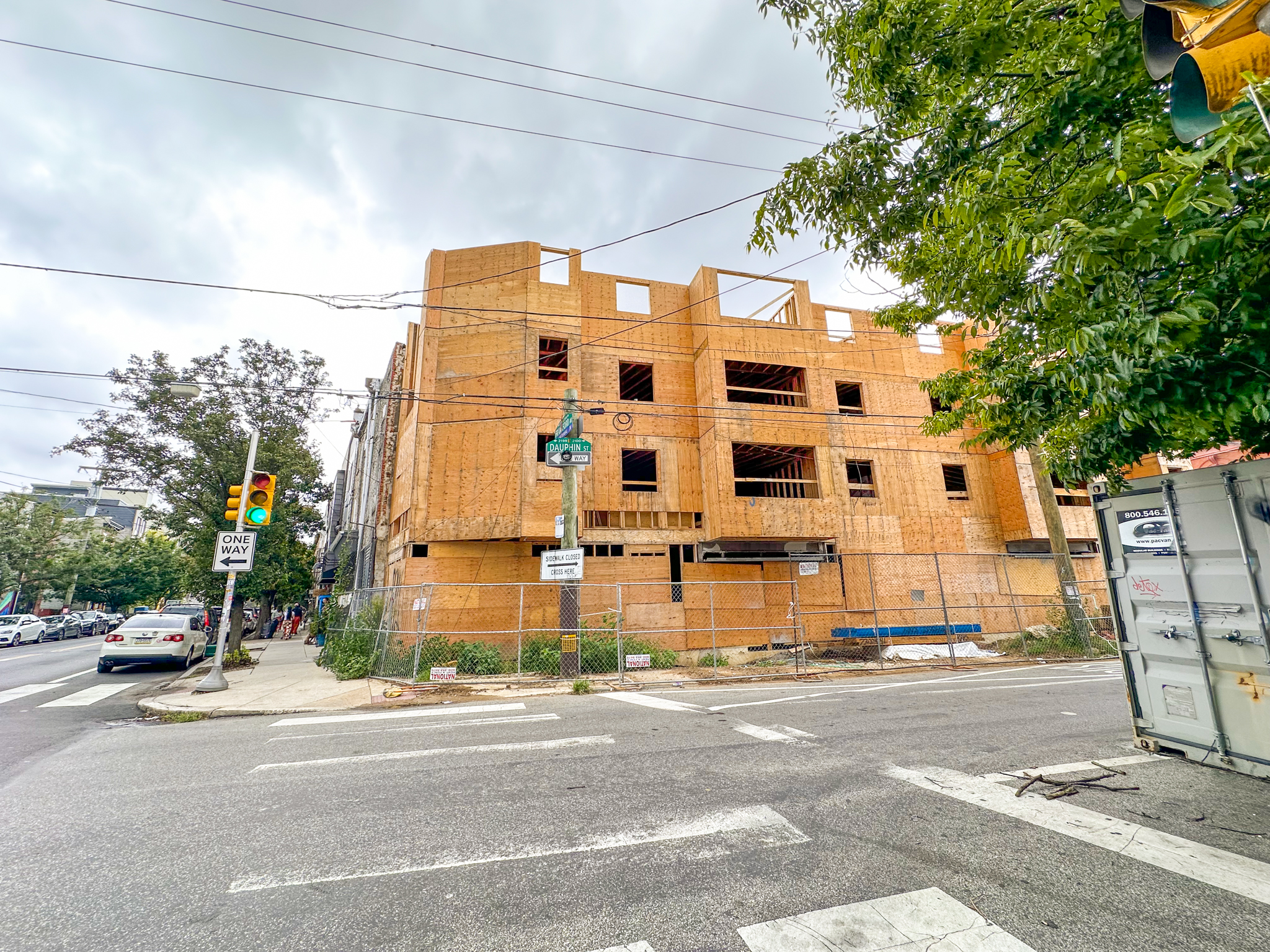 2240 Frankford Avenue. Photo by Jamie Meller. August 2024