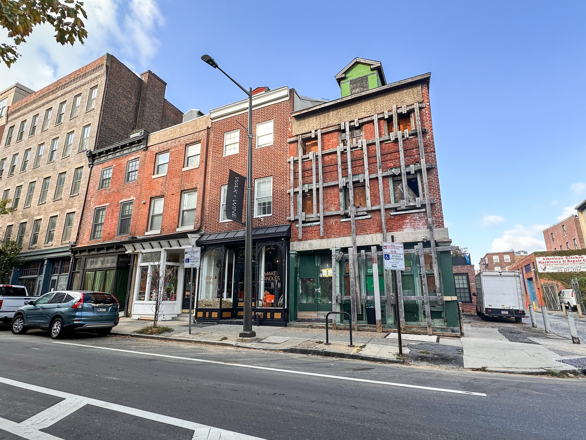 140 North 2nd Street (left). Photo by Jamie Meller. October 2024