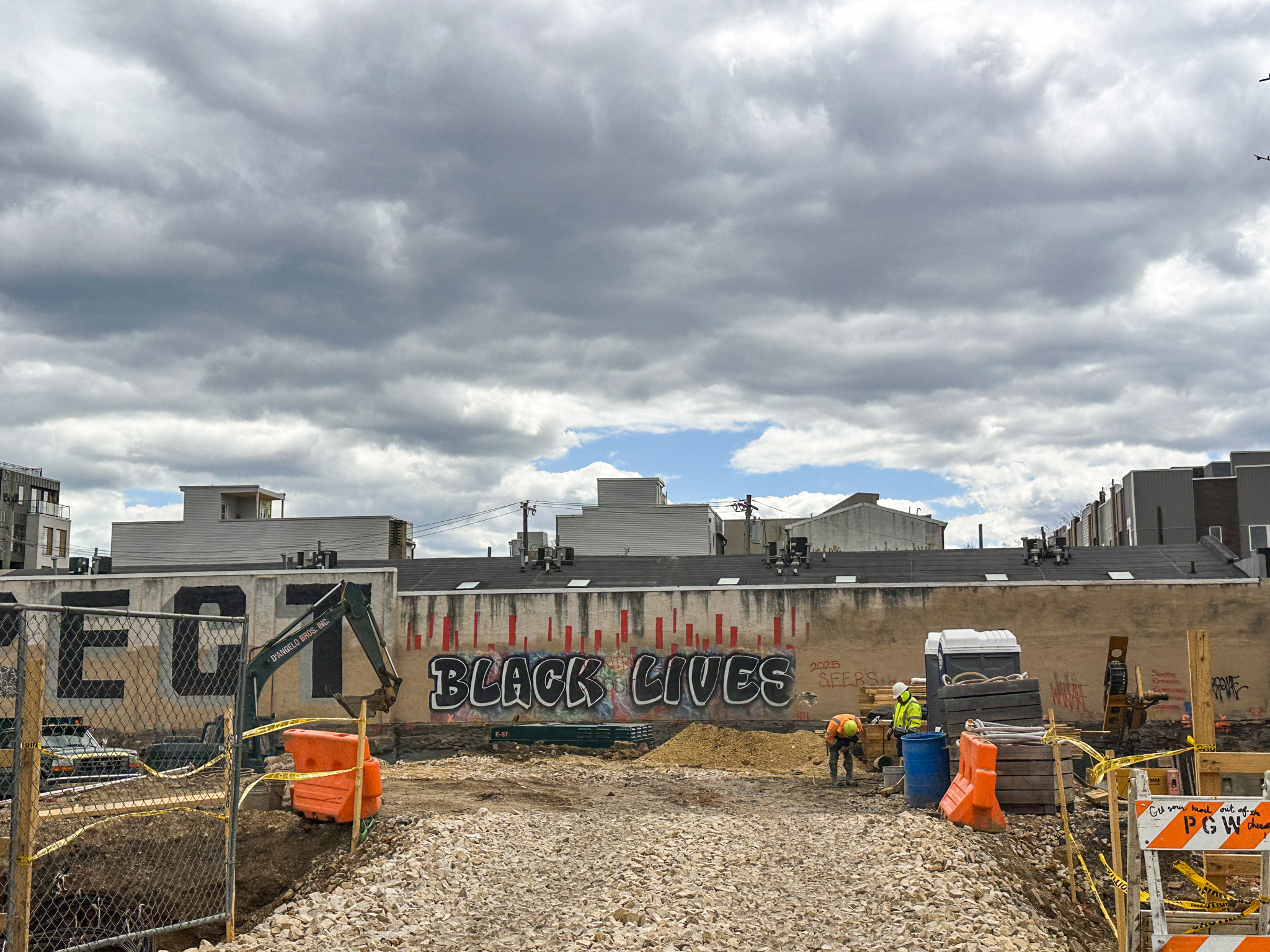310 West Girard Avenue. Photo by Jamie Meller. April 2025