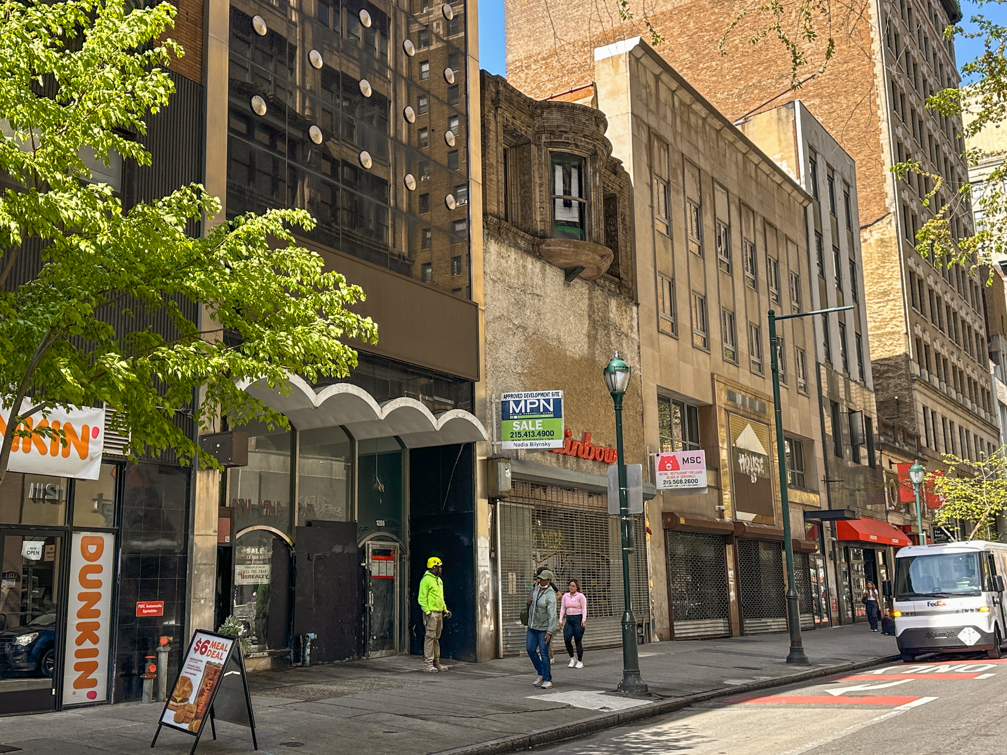 1208 Chestnut Street. Photo by Jamie Meller. April 2025