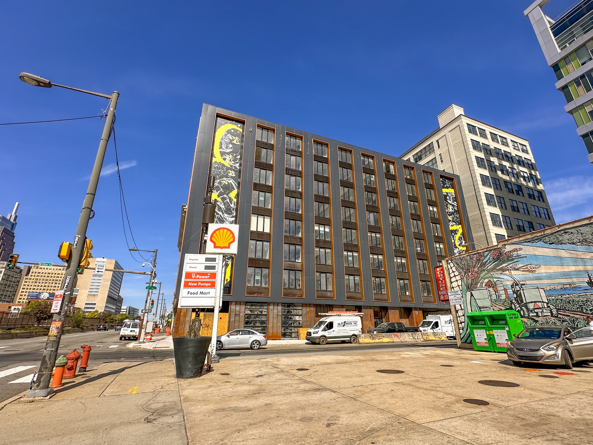 1201-15 Vine Street. Photo by Jamie Meller. May 2025
