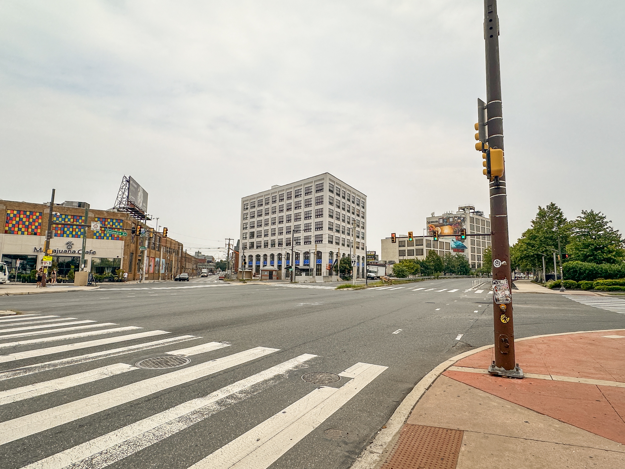1000-10 North Delaware Avenue. Photo by Jamie Meller. August 2025