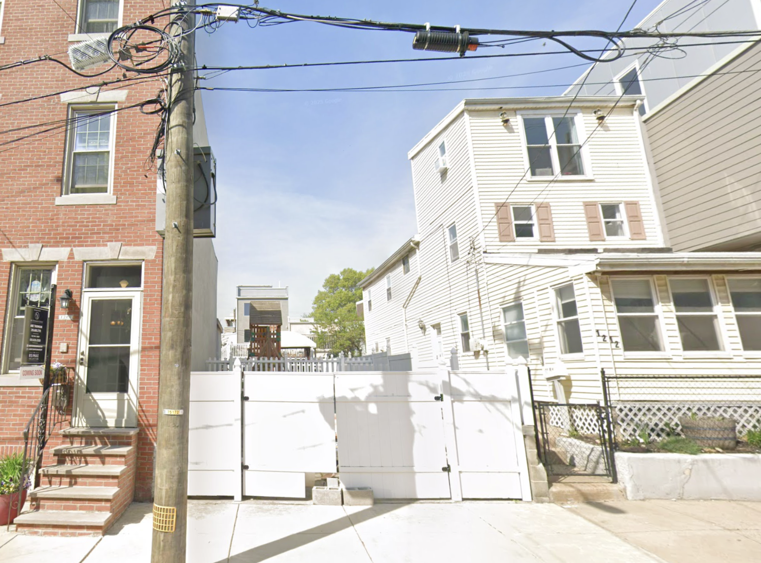 1210 East Fletcher Street