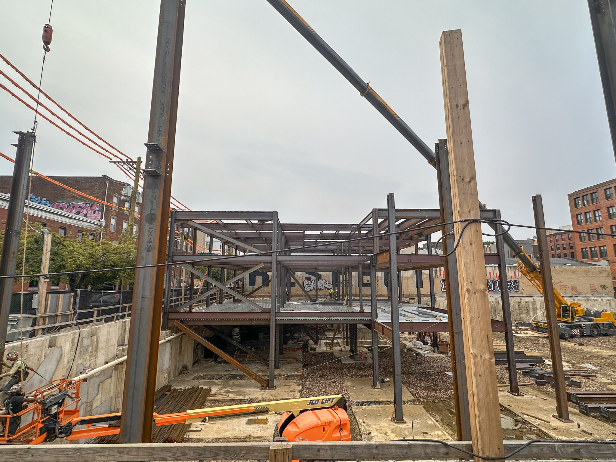 310 West Girard Avenue. Photo by Jamie Meller. August 2025