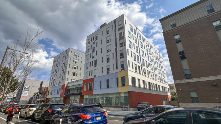 4240 Chestnut Street. Photo by Jamie Meller