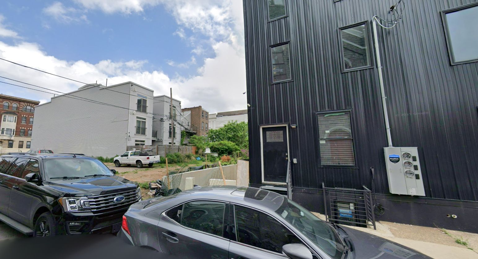 861 North 15th Street. Looking northeast. May 2025. Credit: Google Maps