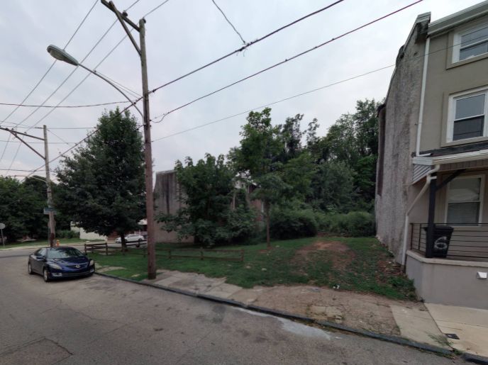 343-45 Shedaker Street. Site conditions prior to redevelopment. Credit: Moto Designshop via the City of Philadelphia